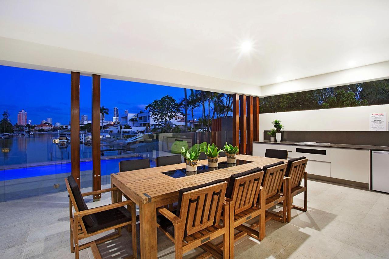 C'Est La Vie Villa Gold Coast Exterior photo